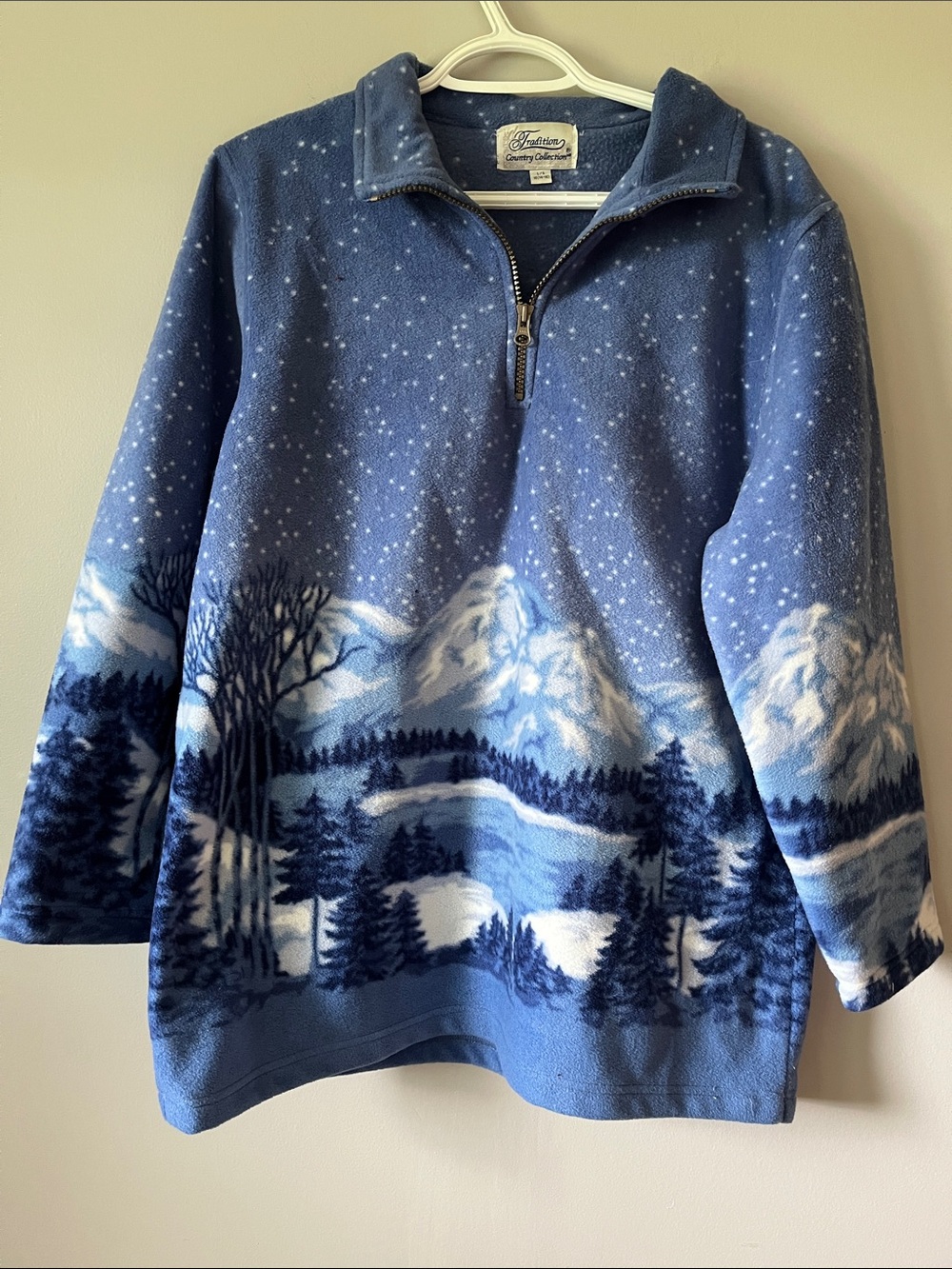 Vintage Tradition -Winter Mountain Scenic Half-Zip Fleece Pullover - Blue